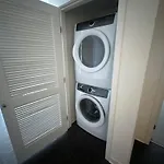 2Br - Heart Of Dtla!!