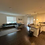 2Br - Heart Of Dtla!!